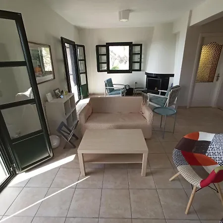 Kiparissia Castle & Sea View