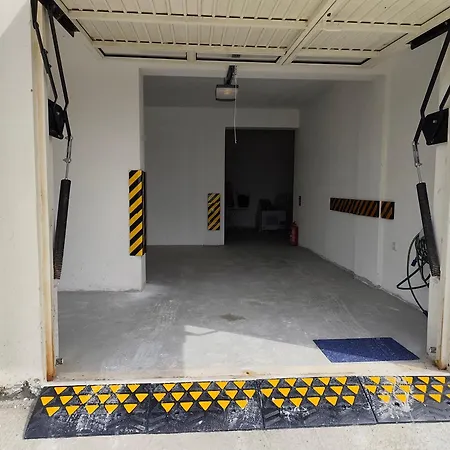 Kiparissia Castle & Sea View