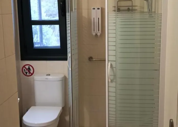 別荘 Kiparissia Castle & Sea View *